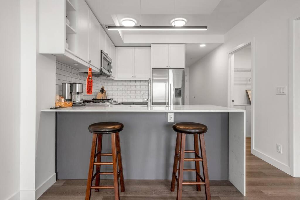 דירות YYC Chic 1Br Kensington Unit W/Parking מראה חיצוני תמונה