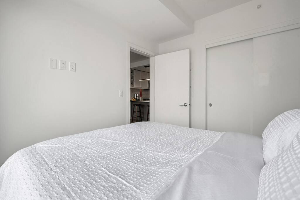 דירות YYC Chic 1Br Kensington Unit W/Parking מראה חיצוני תמונה