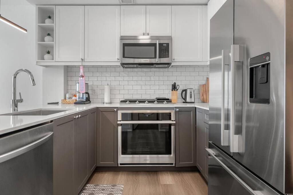 דירות YYC Chic 1Br Kensington Unit W/Parking מראה חיצוני תמונה