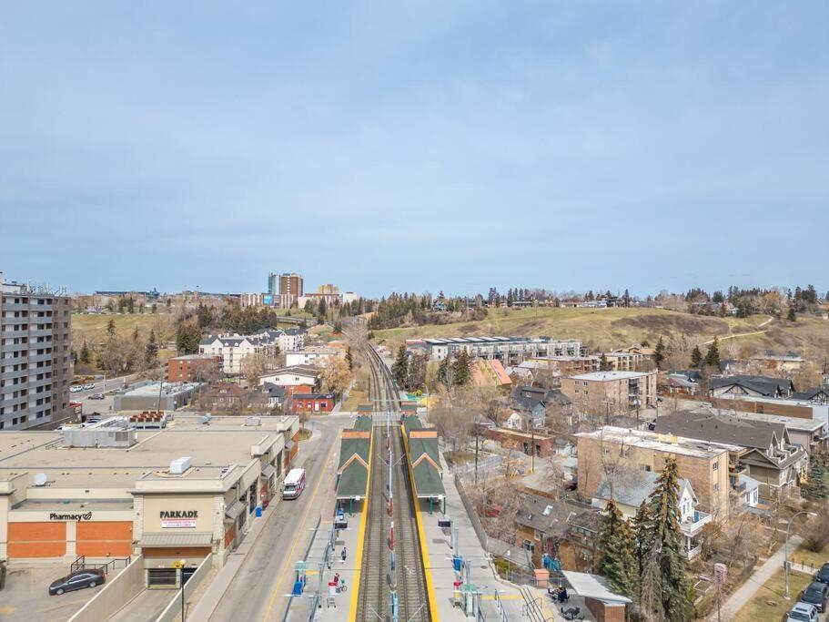 דירות YYC Chic 1Br Kensington Unit W/Parking מראה חיצוני תמונה