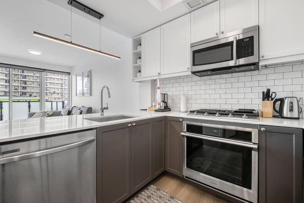 דירות YYC Chic 1Br Kensington Unit W/Parking מראה חיצוני תמונה